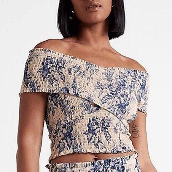 Express Blue Ivory Floral Smocked Off The Shoulder Wrap Cropped Top - Picture 11 of 12